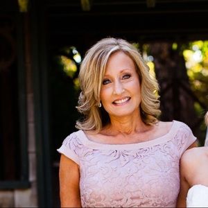 Meet your Posher, Lorinda